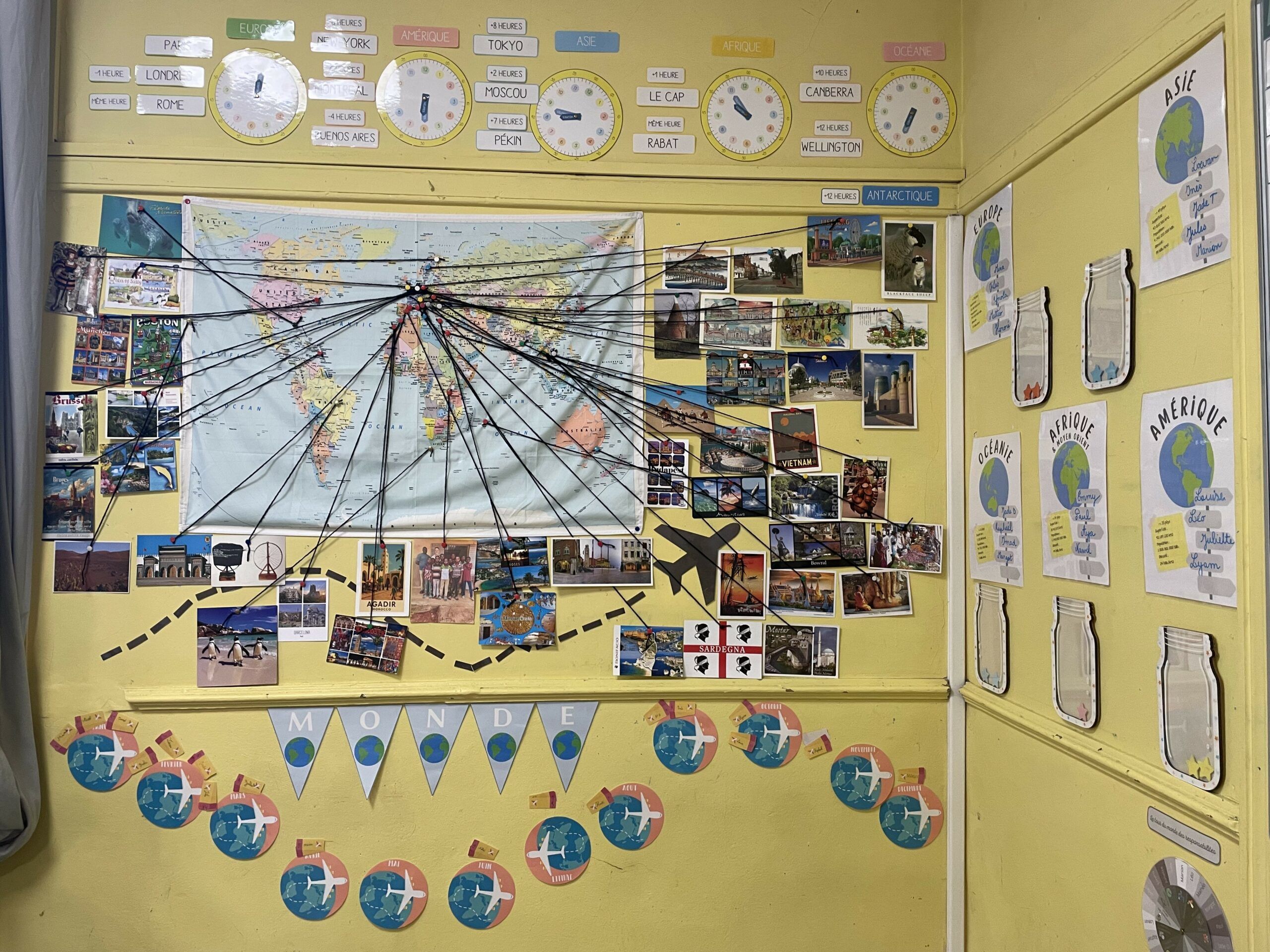 Un tour du monde à travers des cartes postales